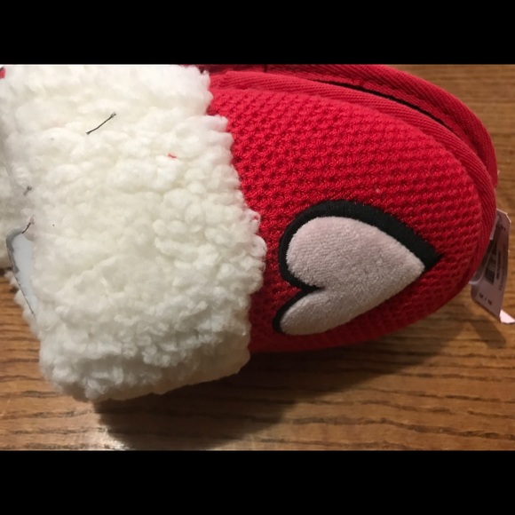 Victoria Secret Cozy Slippers Red New - Picture 3 of 7
